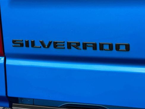 Used 2025 Chevrolet Silverado 1500 Custom w/ Turbomax Blackout Package RWD image 27