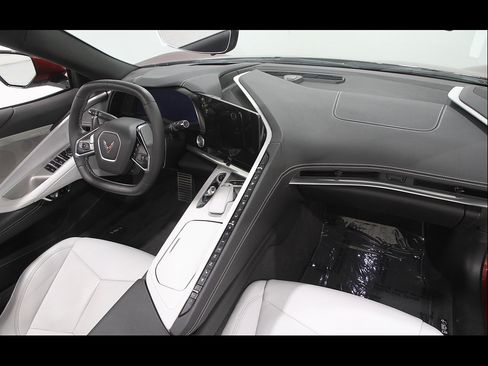 Used 2020 Chevrolet Corvette Stingray Preferred Conv w/ 2LT Preferred Equipment Group RWD image 23