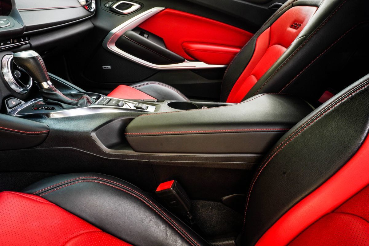 Used 2023 Chevrolet Camaro SS RWD image 21