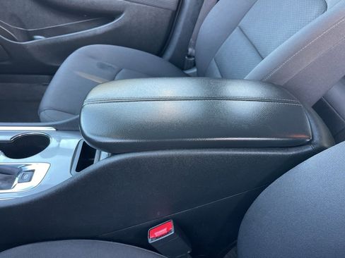 Used 2024 Chevrolet Malibu LT image 13