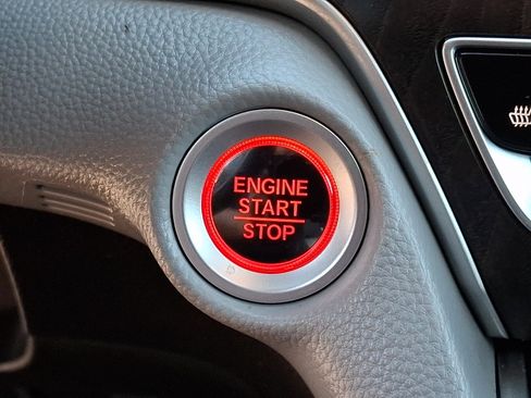Used 2019 Honda Accord EX image 25
