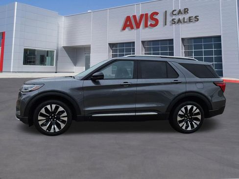 Used 2025 Ford Explorer Platinum w/ LUX Leather Package AWD/4WD image 2