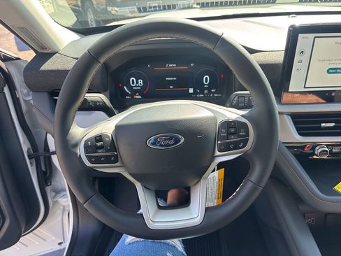 New 2026 Ford Explorer Active image 31