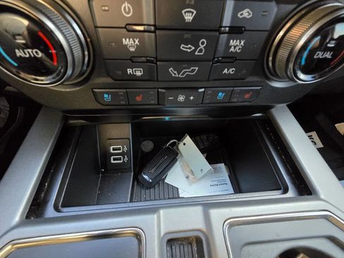 Used 2020 Ford F150 Raptor w/ Equipment Group 802A Luxury image 16