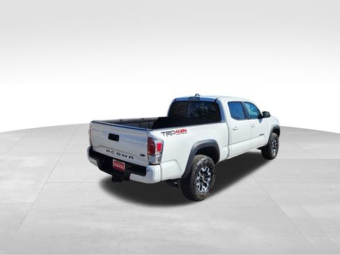 Used 2023 Toyota Tacoma TRD Off-Road image 4
