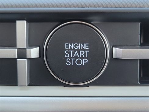 New 2026 Hyundai Santa Fe SE image 12