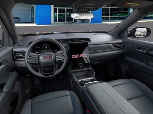 New 2027 GMC Terrain AT4 w/ LPO, Floor Liner Package AWD/4WD image 15