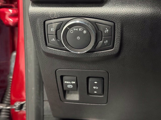Used 2018 Ford F150 XLT w/ Equipment Group 302A Luxury AWD/4WD image 12