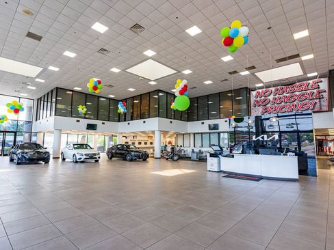 Used 2024 Jeep Compass Trailhawk image 66