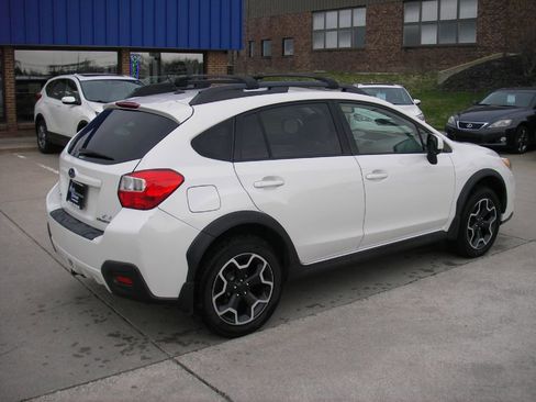 Used 2014 Subaru Crosstrek 2.0i Premium w/ Moonroof Package image 5