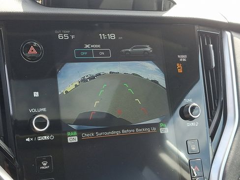 Used 2023 Subaru Outback Limited image 19