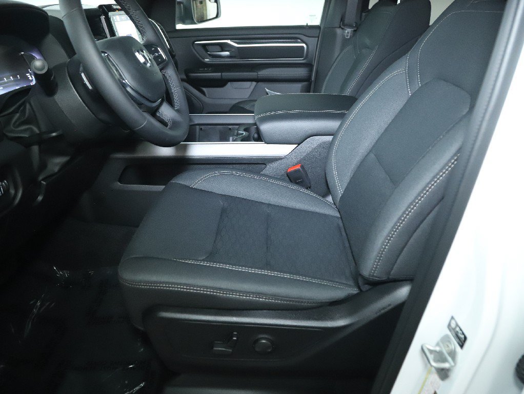 Used 2026 RAM 1500 Big Horn AWD/4WD image 18