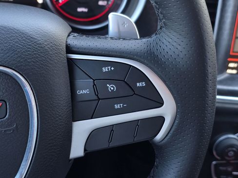 Used 2018 Dodge Charger R/T w/ Plus Group image 28