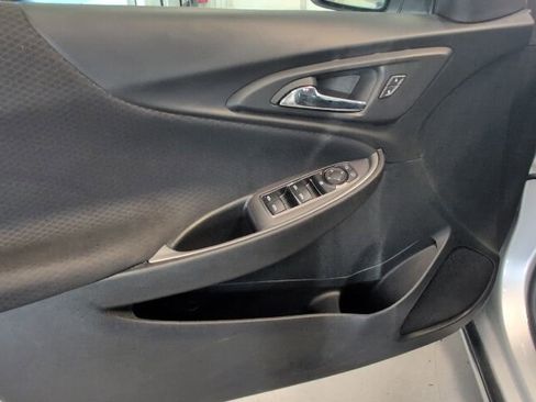 Used 2022 Chevrolet Malibu LT FWD image 14