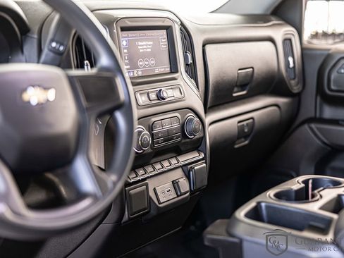 Used 2022 Chevrolet Silverado 1500 Custom w/ LPO, Dark Essentials Package AWD/4WD image 21