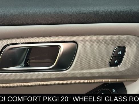 New 2026 Ford Explorer Active w/ Active Comfort Package AWD/4WD image 9