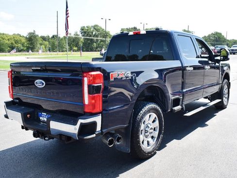 Used 2023 Ford F250 Lariat w/ Lariat Ultimate Package AWD/4WD image 16