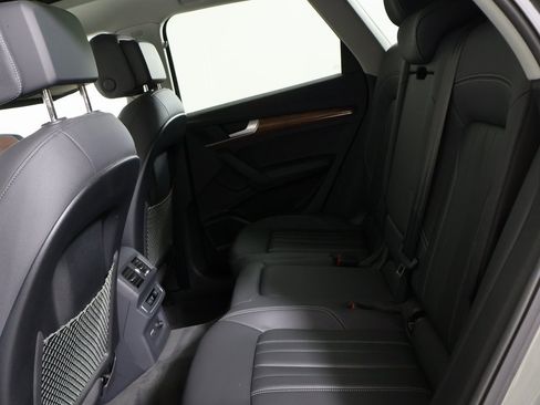 Used 2023 Audi Q5 2.0T Premium Plus w/ Premium Plus Package image 23