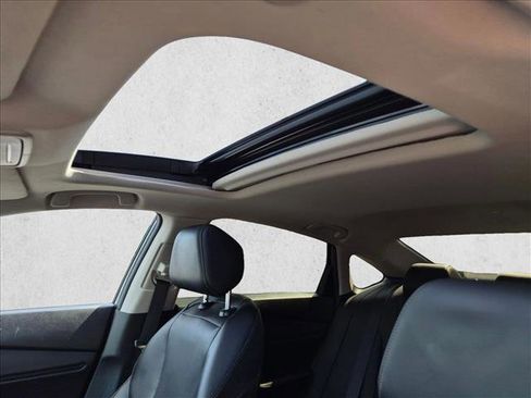 Used 2023 Honda Accord Touring image 15