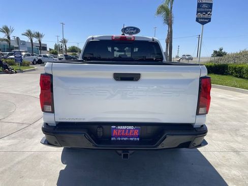 Used 2025 Chevrolet Colorado W/T w/ WT Custom Package RWD image 7