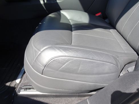 Certified 2024 Land Rover Range Rover Sport Dynamic SE image 13