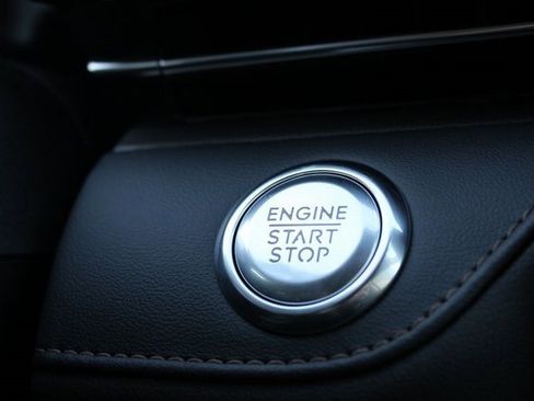 New 2026 Lincoln Nautilus Premier image 16