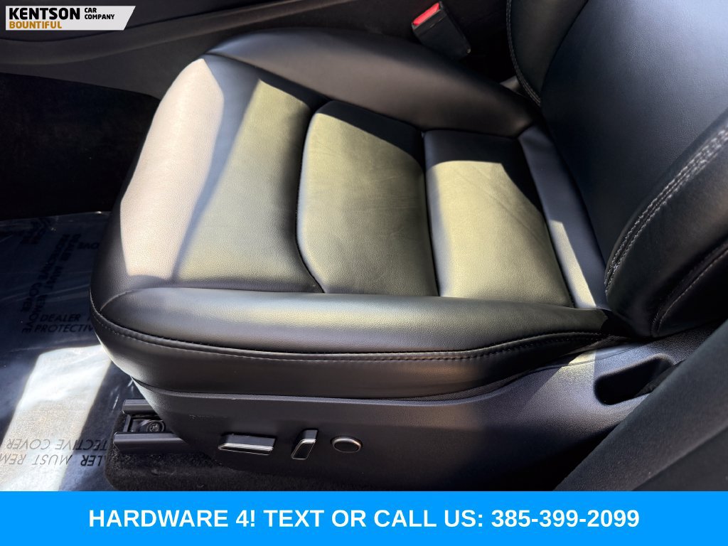 Used 2023 Tesla Model Y Long Range AWD/4WD image 28