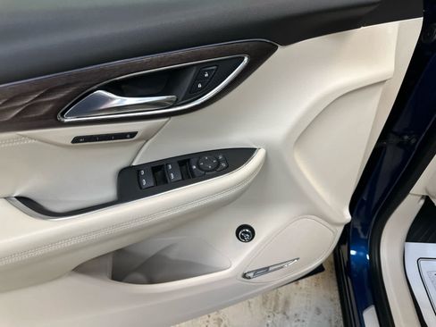 Used 2023 Buick Envision Avenir AWD/4WD image 34