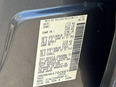 Certified 2020 Nissan Frontier SV w/ Midnight Edition Floor Mats image 35