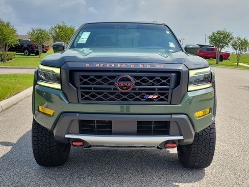 Certified 2022 Nissan Frontier PRO-4X w/ Pro-4X Premium Package AWD/4WD image 2