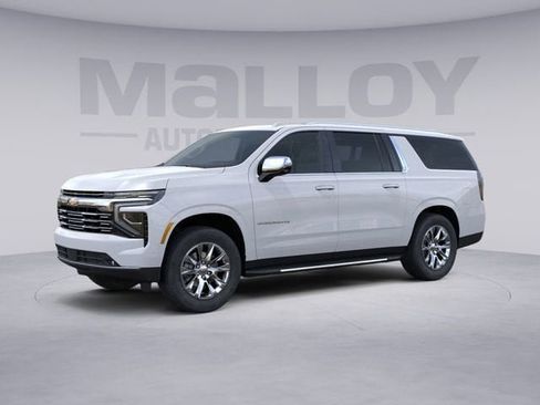 New 2026 Chevrolet Suburban Premier AWD/4WD image 3