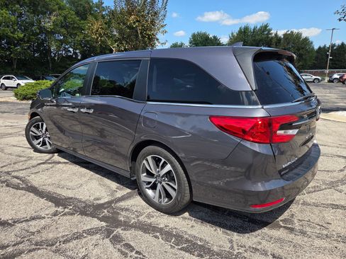 Used 2021 Honda Odyssey Touring image 12