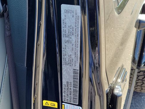 New 2025 Jeep Gladiator Mojave image 34