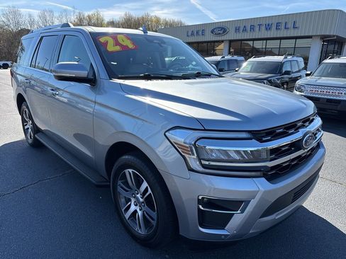 Used 2024 Ford Expedition Limited image 1