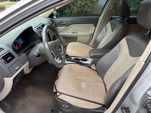 Used 2010 Mercury Milan Hybrid image 8