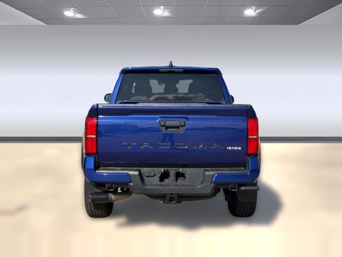 Used 2024 Toyota Tacoma TRD Sport RWD image 10