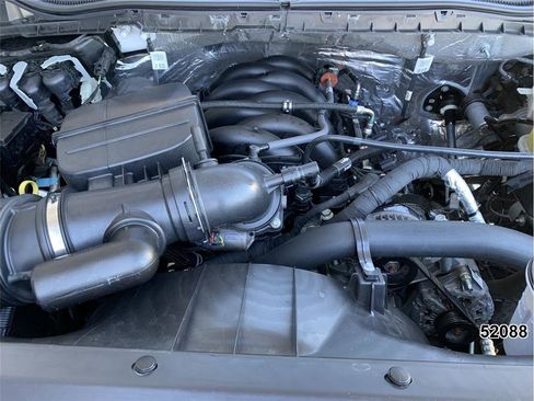 Used 2022 Ford F550 4x4 Regular Cab Super Duty image 15