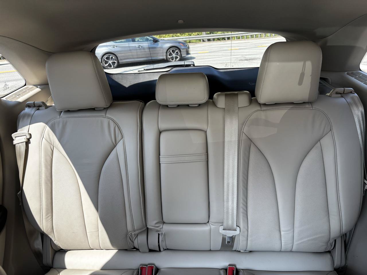 Used 2017 Lincoln MKC Reserve w/ Lincoln MKC Climate Package AWD/4WD image 17