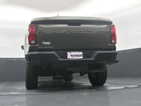 Used 2023 Chevrolet Colorado W/T image 40