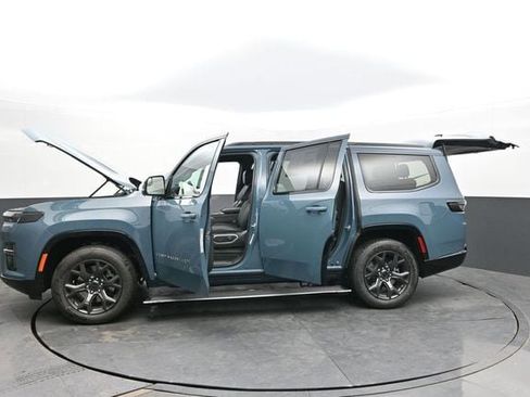 New 2026 Jeep Grand Wagoneer Limited AWD/4WD image 64