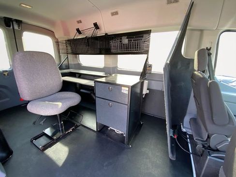 Used 2019 Ford Transit 150 XLT image 13