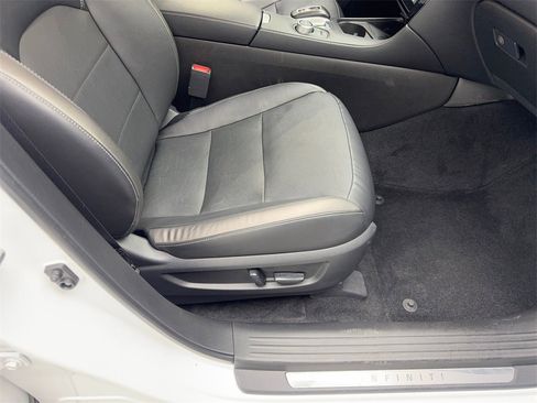 Used 2024 INFINITI QX50 Luxe image 43