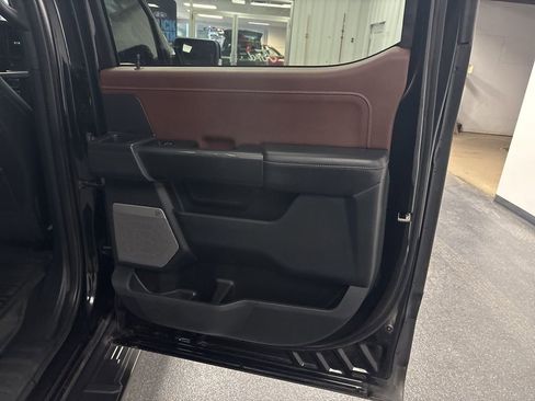 Used 2021 Ford F150 Lariat w/ Equipment Group 502A High image 36