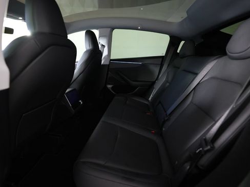 Used 2026 Tesla Model Y Long Range AWD/4WD image 13