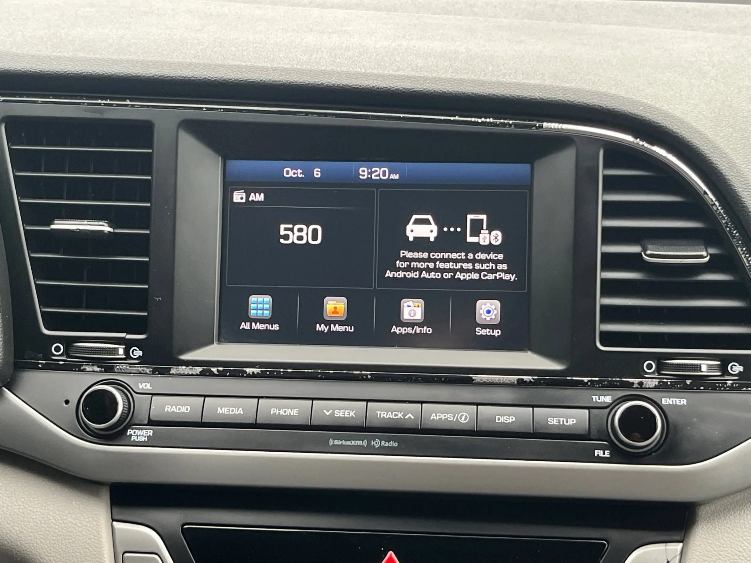 Used 2018 Hyundai Elantra SEL FWD image 15