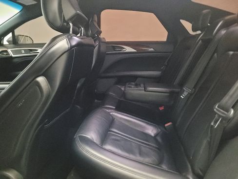 Used 2019 Lincoln MKZ Reserve AWD/4WD image 18