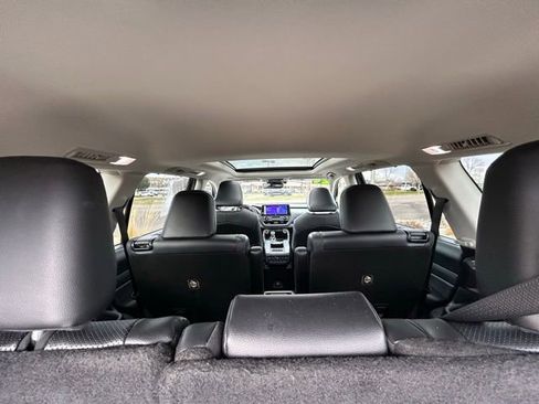 Used 2024 Toyota Grand Highlander AWD Hybrid image 25