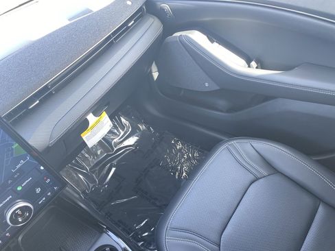 New 2025 Ford Mustang Mach-E Premium image 14