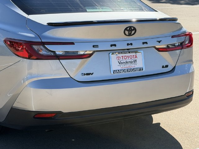 Used 2026 Toyota Camry LE w/ Convenience Package FWD image 6