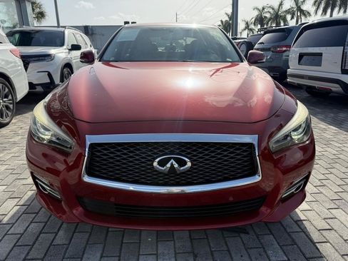 Used 2016 INFINITI Q50 3.0t Premium w/ Driver Assistance Package RWD image 2